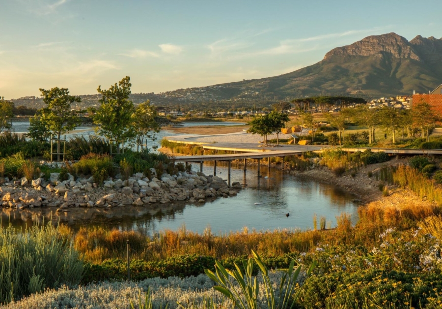 3 Bedroom Property for Sale in Somerset Lakes Western Cape
